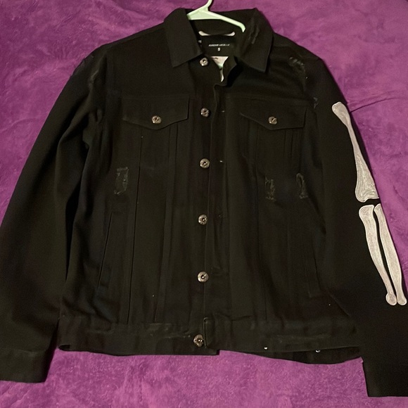 Never worn Skeleton embroidered Jeans jacket - Picture 2 of 5